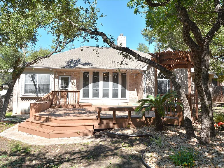 11509 Leon Grande Cv — Photo 33
