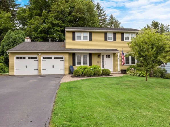 104 W Way, Camillus, NY 13031
