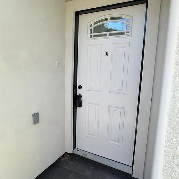 7137 Calles Ave — Photo 2