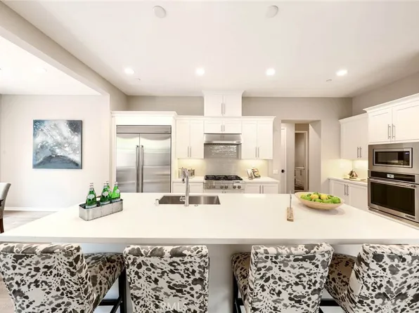 124 Cutlass, Irvine, CA 92620