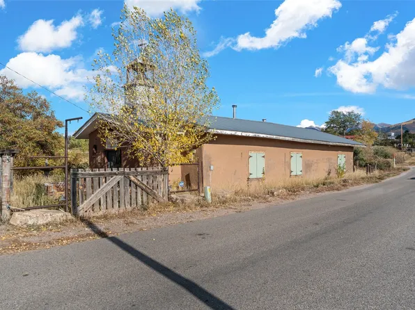 132 County Road 75, Truchas, NM 87578