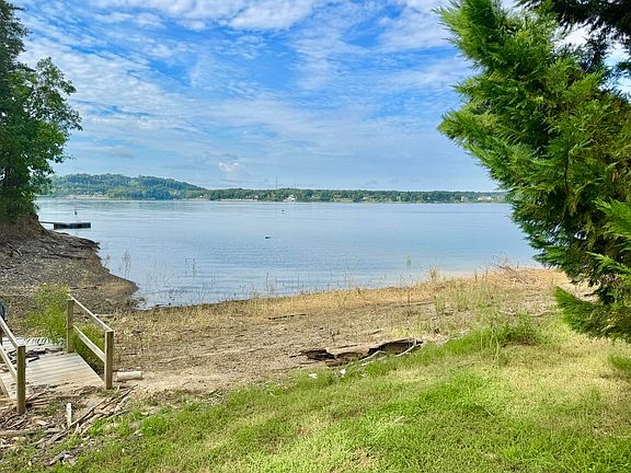 5th image of 534 Bonnevista Dr