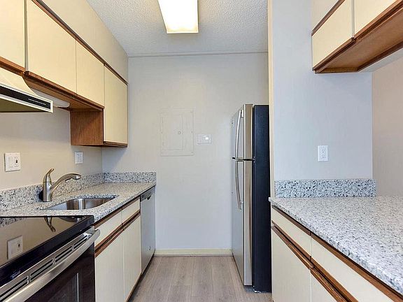 Kitchen with recently upgraded appliances i
