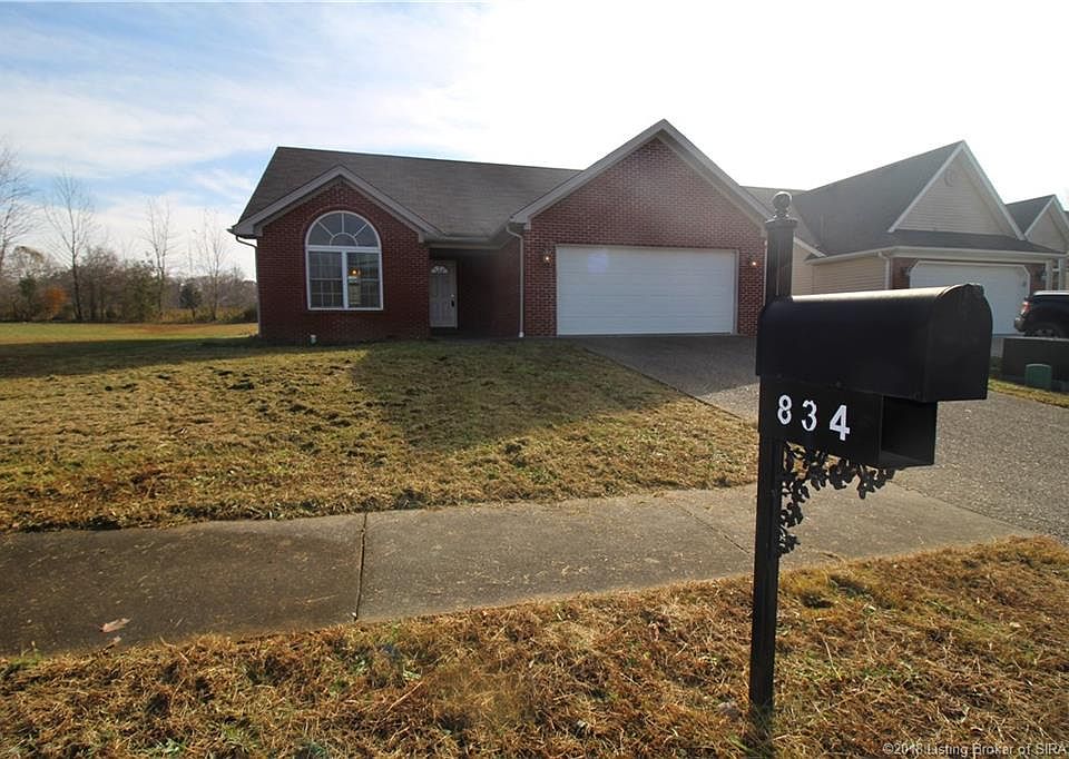 1st image of 834 Twin Oaks Dr