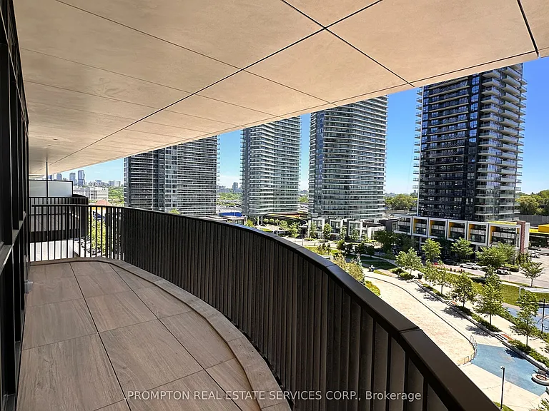 18 Esther Shiner Blvd #706 — Photo 12