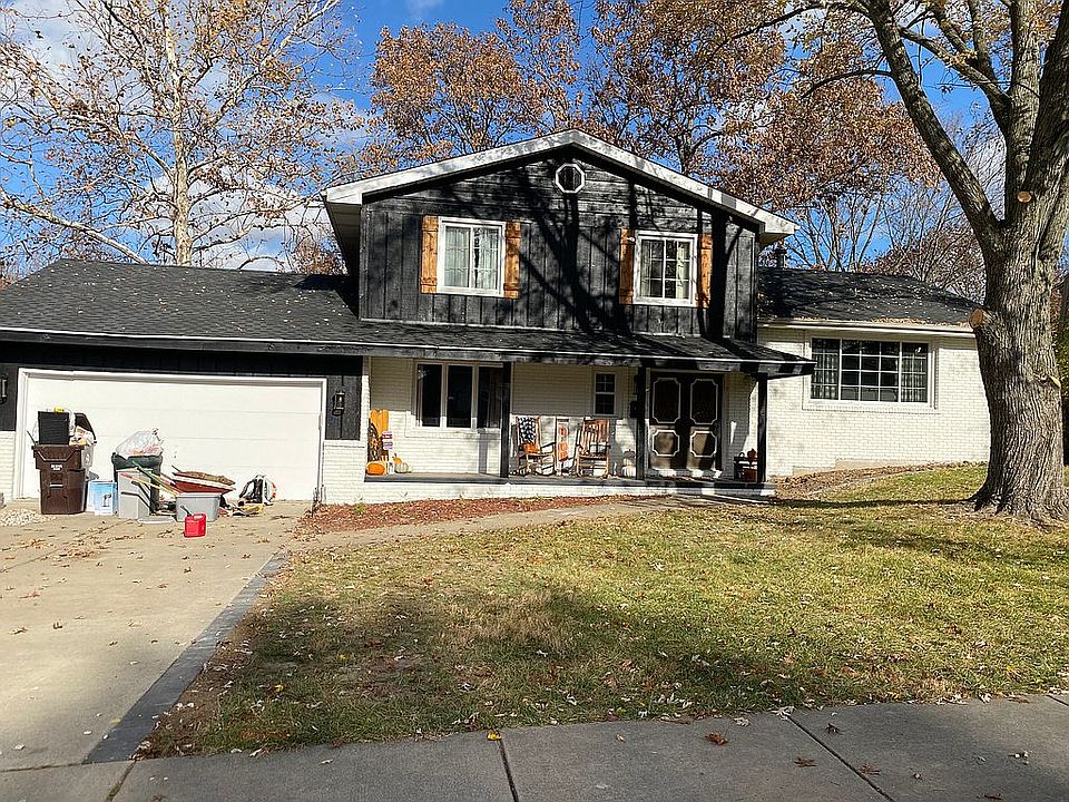 1st image of 5317 N Woodview Ave