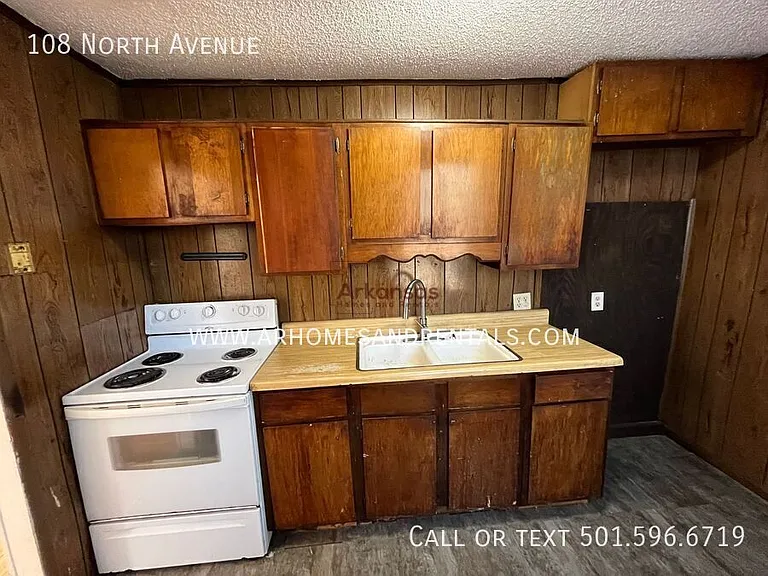 108 North Ave — Photo 6