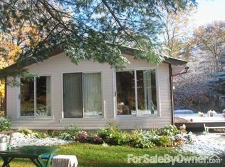 10 Oregon Falls Rd, Williamsville, VT 05362