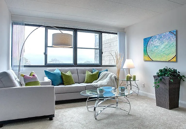Soundview Apartments — Photo 17