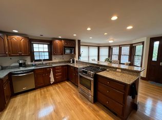 33-33 Clearwater Rd, Chestnut Hill, MA 02467