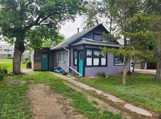355 E 4th St W, Drumheller, AB T0J0Y3