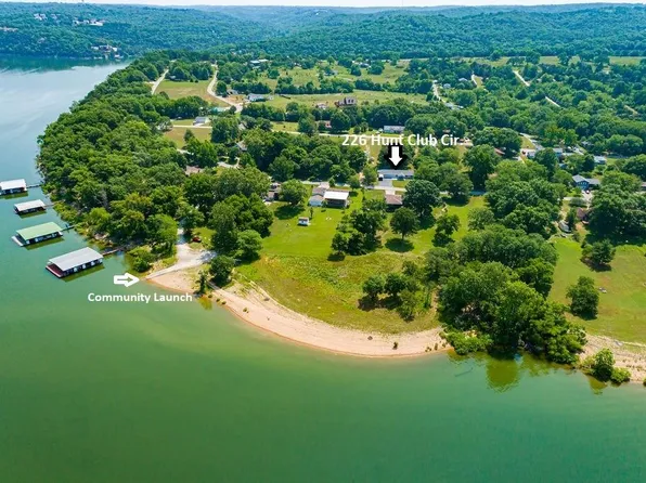 226 Hunt Club Circle, Galena, MO 65656
