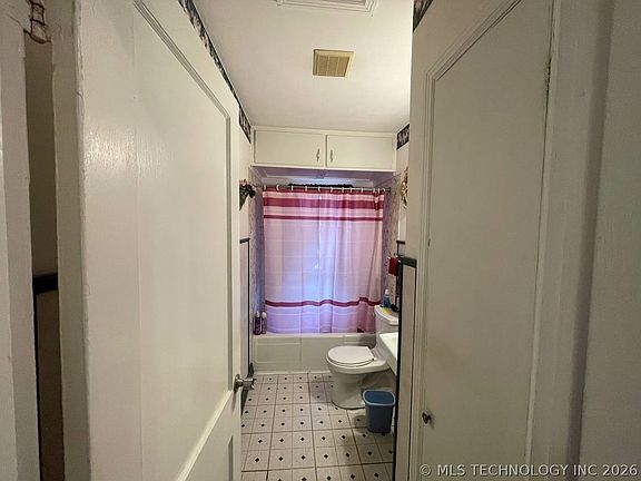 5th image of 3109 E Admiral Blvd