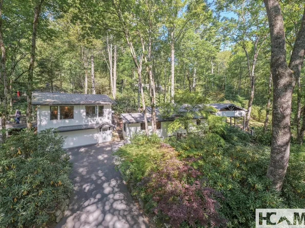 462 Mirror Lake Road, Highlands, NC 28741