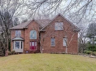 2629 Water Knoll Ct, Lexington, KY 40513