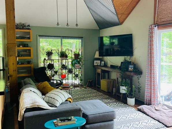 4399 Spring Valley Rd