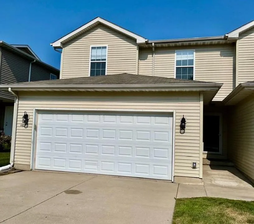 1102 Emma Ct #1102