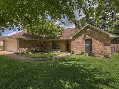 904 Cherry Hills Dr, Huntsville, TX, 77340