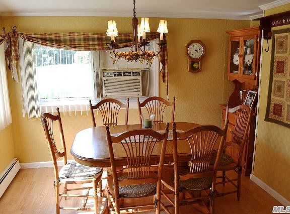 3rd image of 115 Saint Nicholas Ave