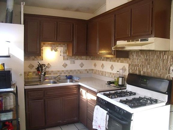 4th image of 11951 167th St