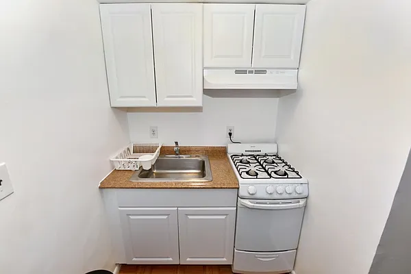 Rented by Corcoran | media 56