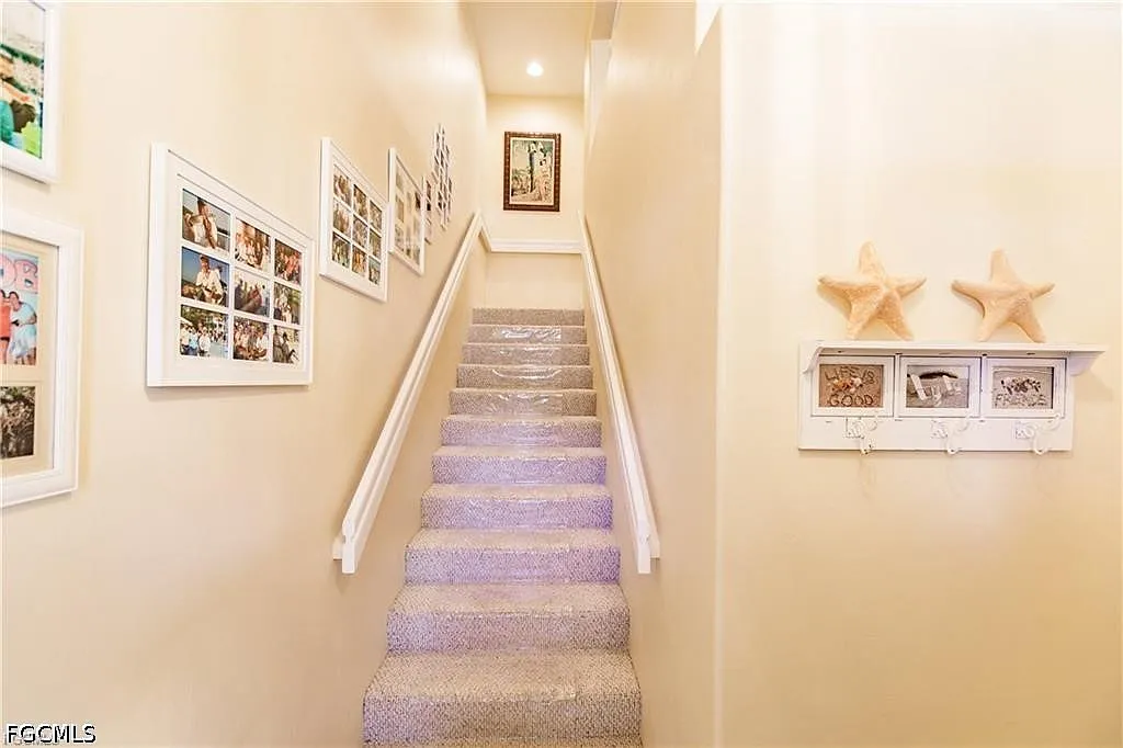 2 bed, 2.0 bath, 1530 sqft, $4,800 — Photo 2