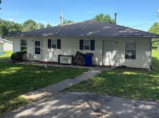 600 NW Westvale Cir APT A, Lees Summit, MO 64081