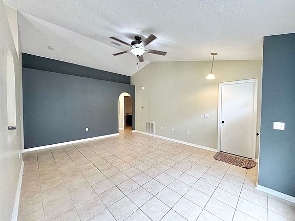 3rd image of 2093 Whispering Trails Blvd