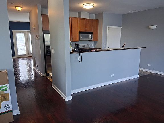 4th image of 4178 S Drexel Blvd #2