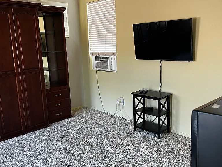 3306 Holly Oak Ln — Photo 5
