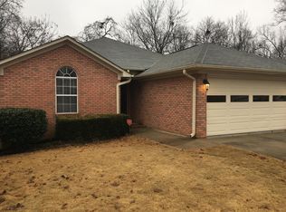 213 Treetop Point, Florence, AL 35630