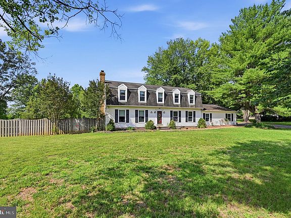 2nd image of 12607 Fitzwater Dr