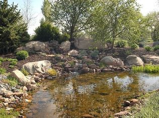 8908 Prairie Knoll Dr, Longmont, CO 80503