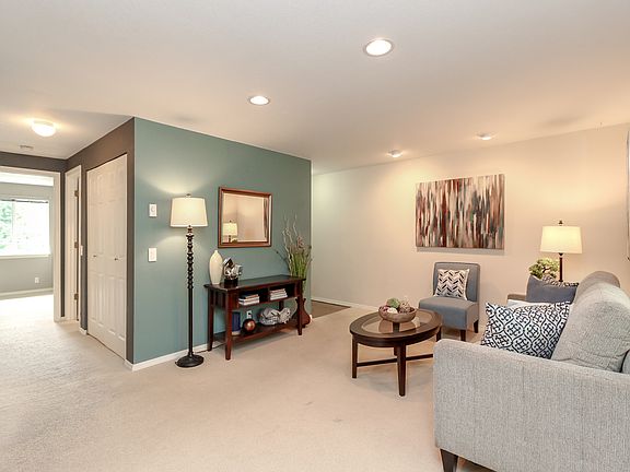 4th image of 2721 NE 195th St APT 6