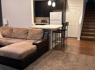 616 Windham Ln #Basement, Naperville, IL 60563