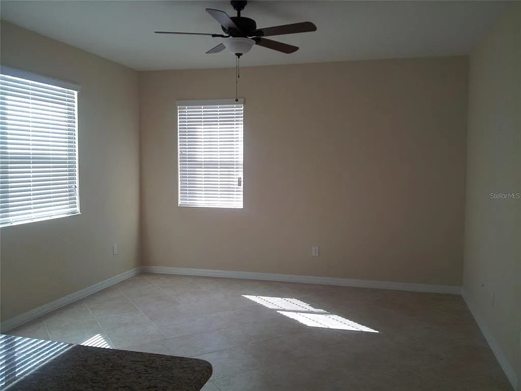 3 bed, 2.5 bath, 1748 sqft, $2,650 — Photo 4