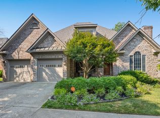 916 Star Gaze Dr, Lexington, KY 40509