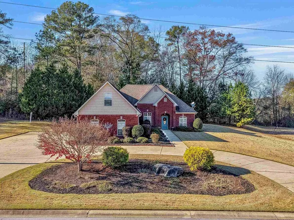 520 Legacy Dr, Springville, AL 35146