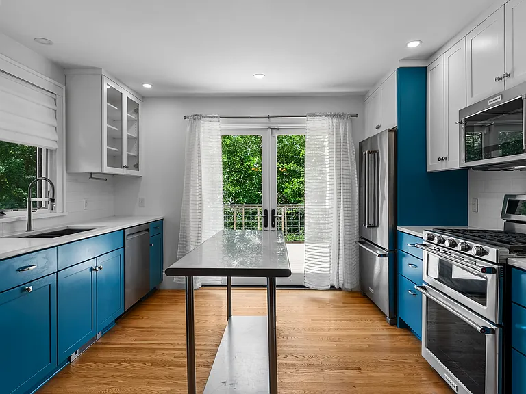 4332 Xerxes Ave S #2 — Photo 10