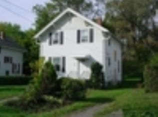 6647 Chester Ave, Hudson, NY 12534