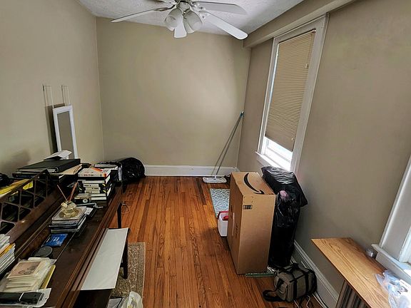 5th image of 86 Woods Ave Floor 1
