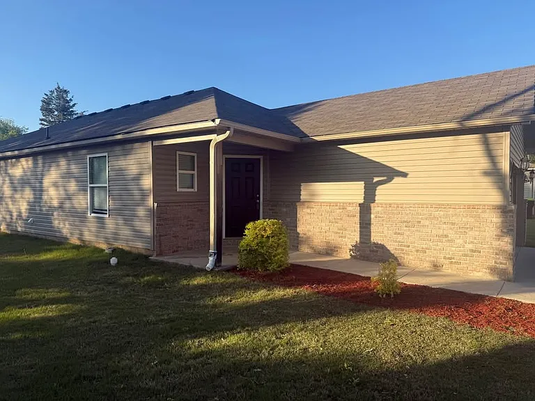 8632 Mohring Pl — Photo 3