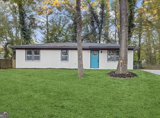612 Saddlewood Dr, Lawrenceville, GA 30043