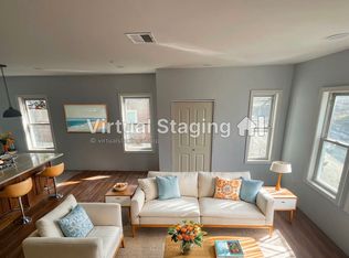 17 Pattison St APT 3, Worcester, MA 01604