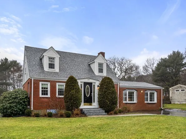128 Gotham Hill Dr, Marshfield, MA 02050