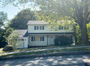 98 Flower Ave, Washington, NJ 07882