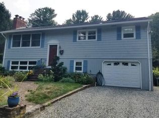 167 Camp Westwood Rd, Coventry, RI 02827