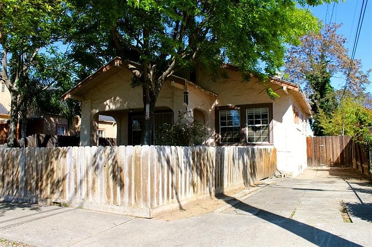 2760 N Wishon Ave, Fresno, CA 93704 Zillow