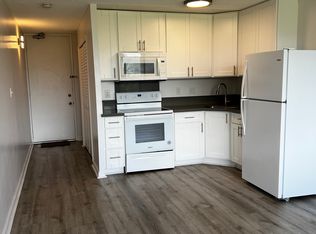 5122 Likini St APT 701, Honolulu, HI 96818