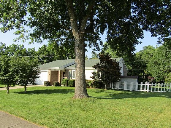 2nd image of 1629 Magna Oak Dr